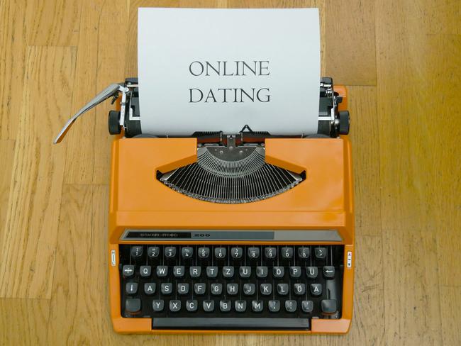 A Glance At Online Dating Scams And How They Work